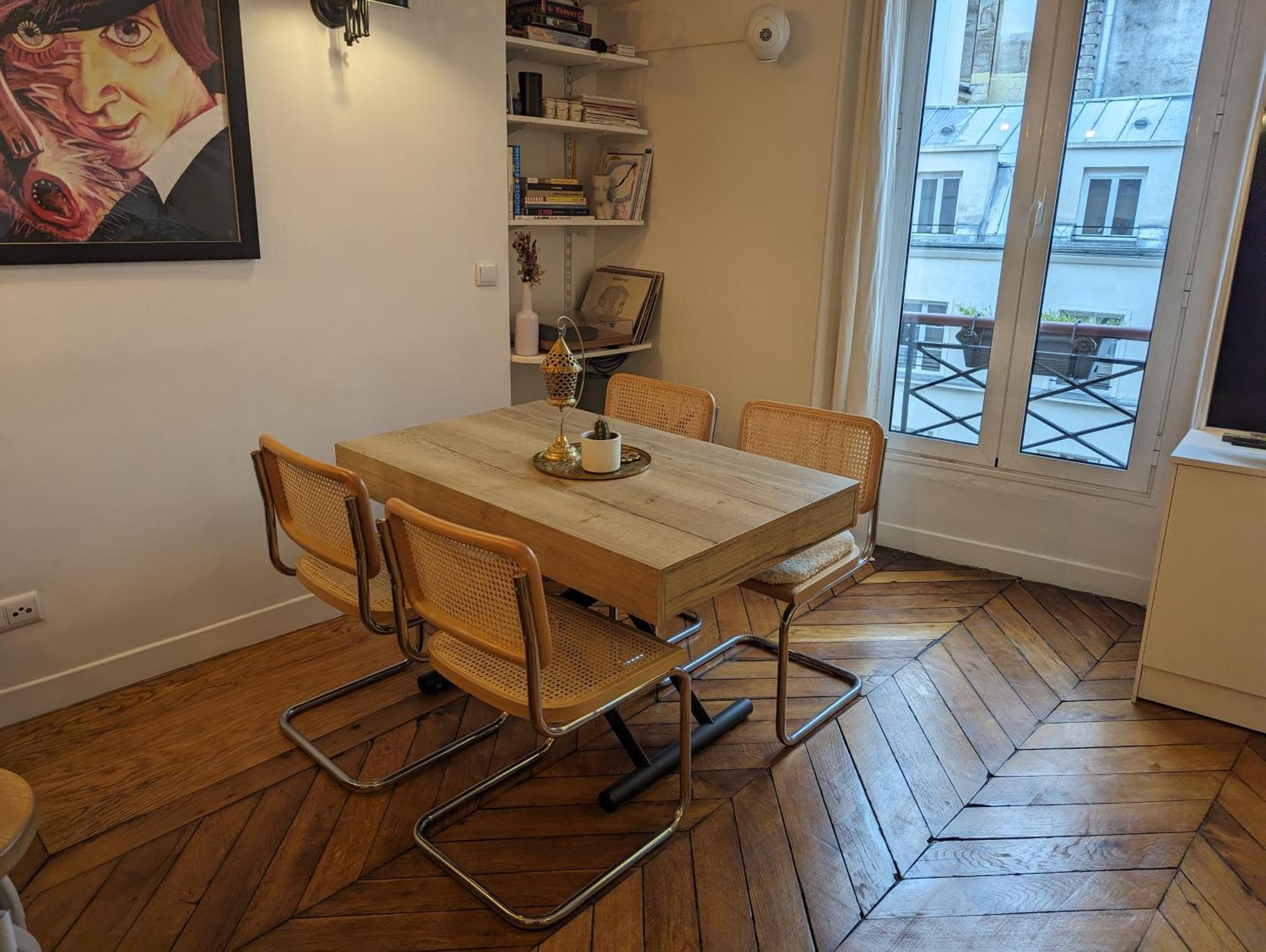 Elegant - Fbg Saint Denis * Paris